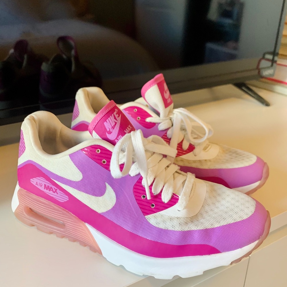 Women’s Nike Air Max 90 Ultra